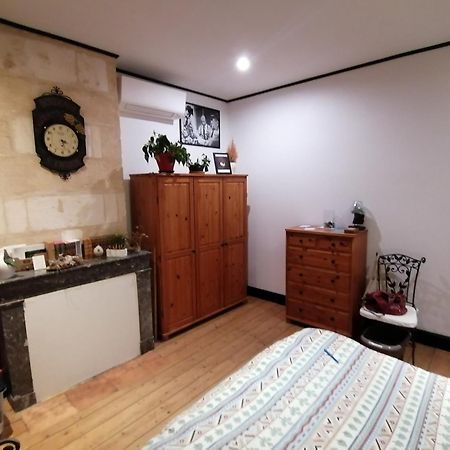 Chambre D'Hote 50, Rue Gambetta A Libourne Bagian luar foto