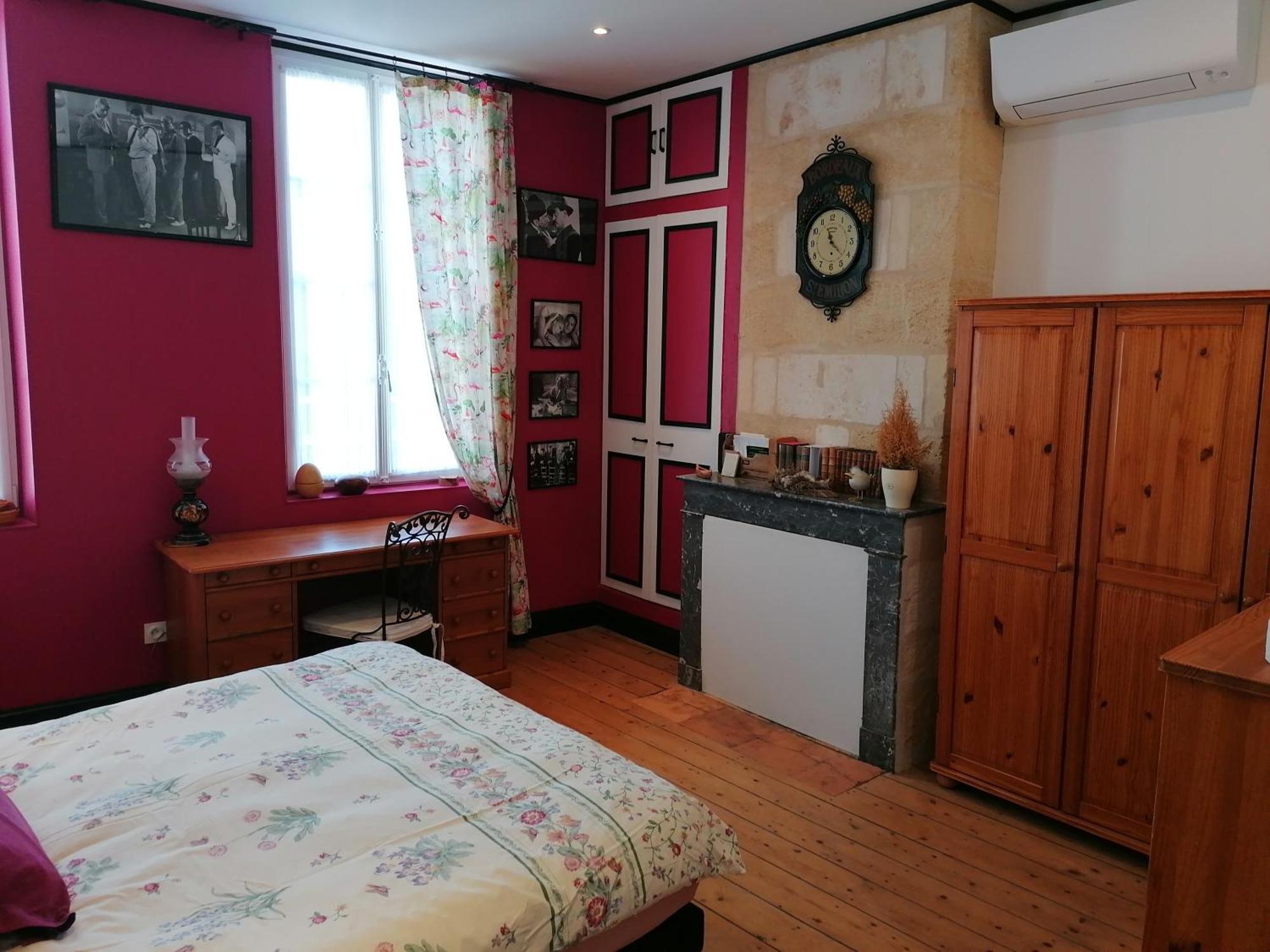 Chambre D'Hote 50, Rue Gambetta A Libourne Bagian luar foto